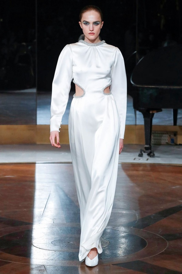 فساتين PRABAL GURUNG لخريف وشتاء2020/2021  