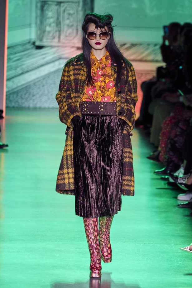 مجموعة الازياء الجاهزة من ANNA SUI  من اسبوع الموضة في نيويورك2020
