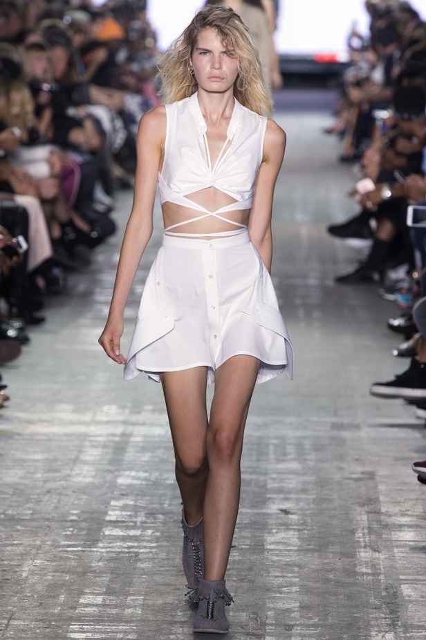 مجموعة الكسندر وانغ لموسم ربيع وصيف 2017