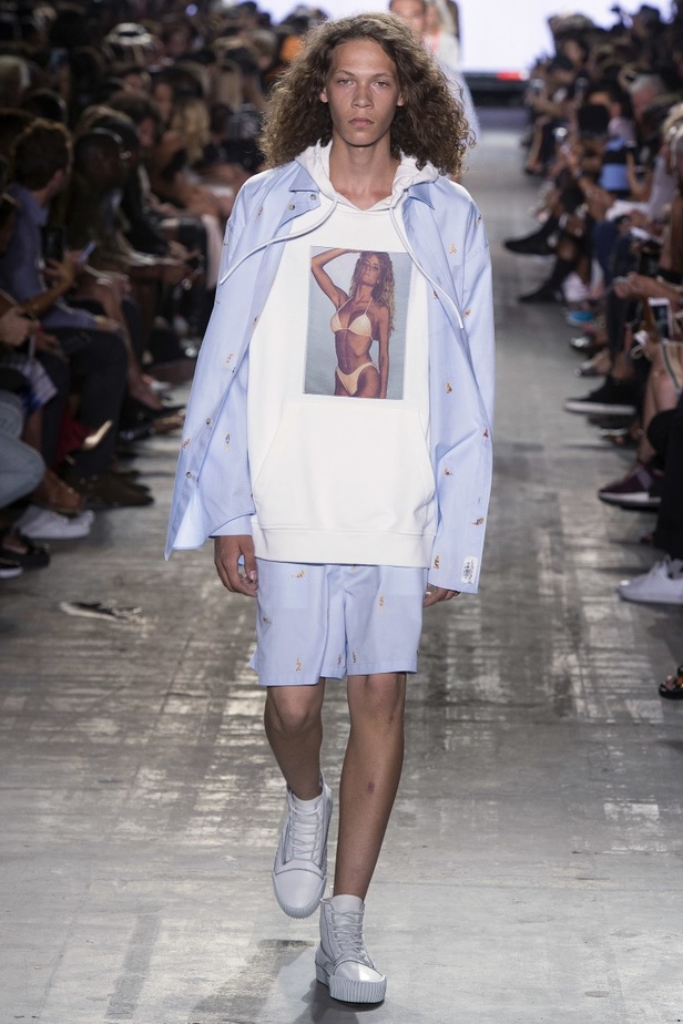 مجموعة الكسندر وانغ لموسم ربيع وصيف 2017