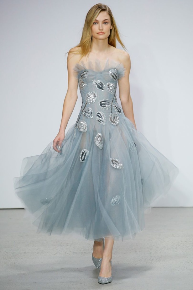 مجموعة أوسكار دي لا رينتا لموسم ربيع وصيف 2018