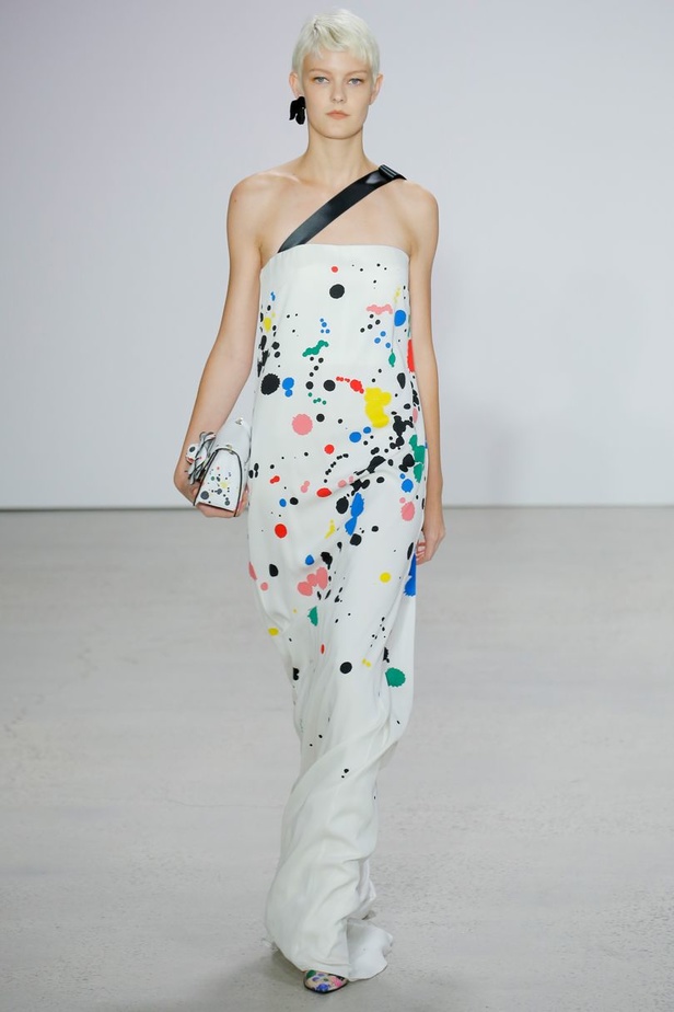 مجموعة أوسكار دي لا رينتا لموسم ربيع وصيف 2018