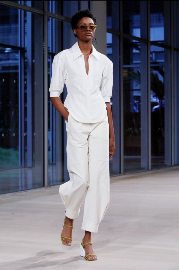 عرض أزياء تيبي لربيع وصيف 2020