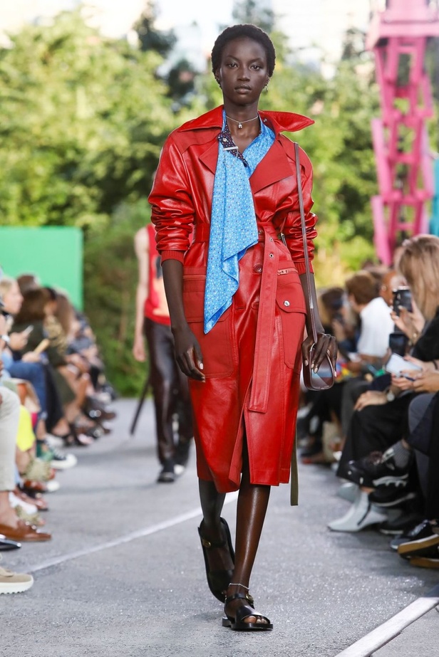  اسبوع الموضة في نيويورك 2019 عرض أزياء  coach ربيع وصيف 2020  