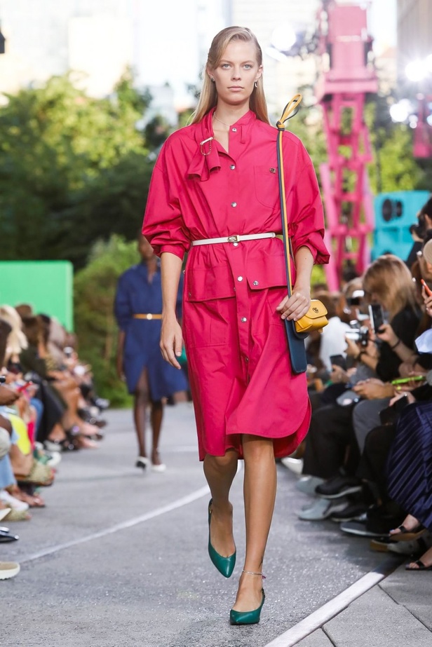  اسبوع الموضة في نيويورك 2019 عرض أزياء  coach ربيع وصيف 2020  