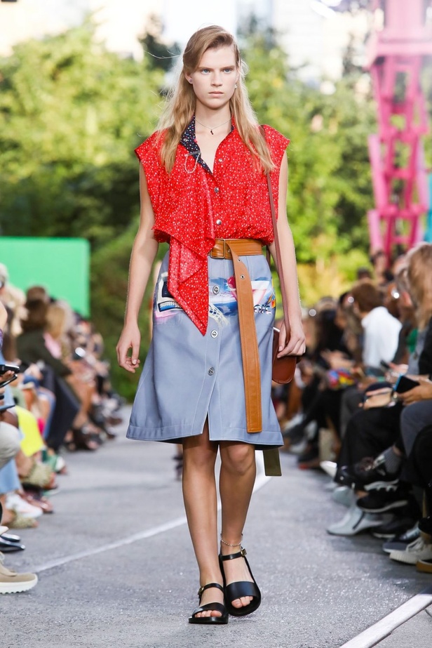  اسبوع الموضة في نيويورك 2019 عرض أزياء  coach ربيع وصيف 2020  