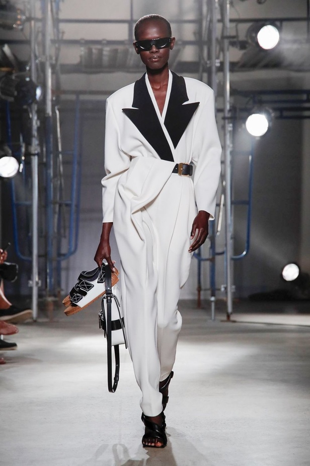 اسبوع الموضة في نيويورك 2019 عرض أزياء proenza schouler  ربيع وصيف 2020