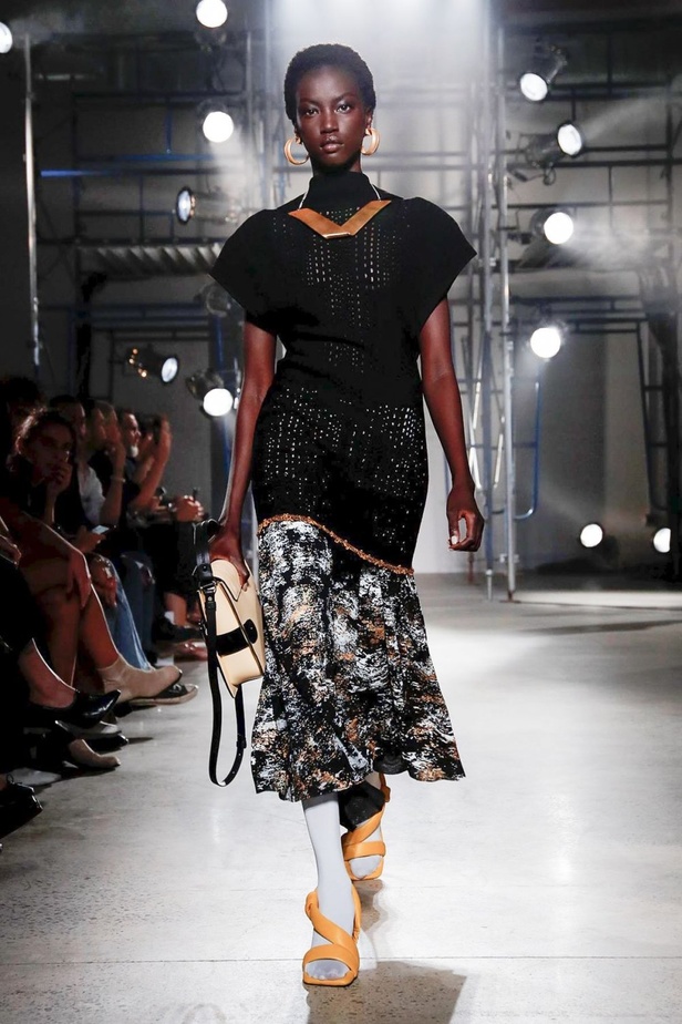 اسبوع الموضة في نيويورك 2019 عرض أزياء proenza schouler  ربيع وصيف 2020