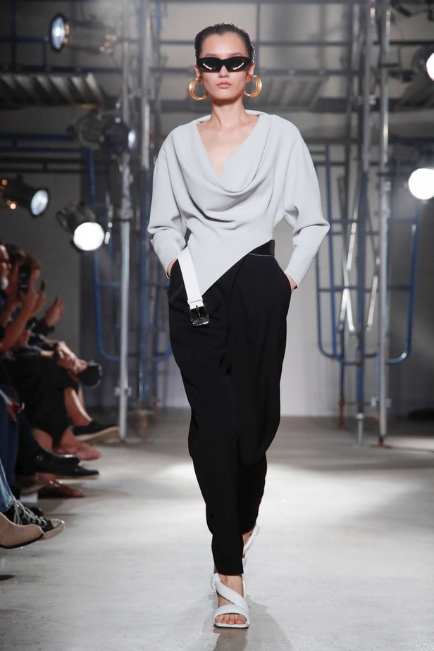 اسبوع الموضة في نيويورك 2019 عرض أزياء proenza schouler  ربيع وصيف 2020