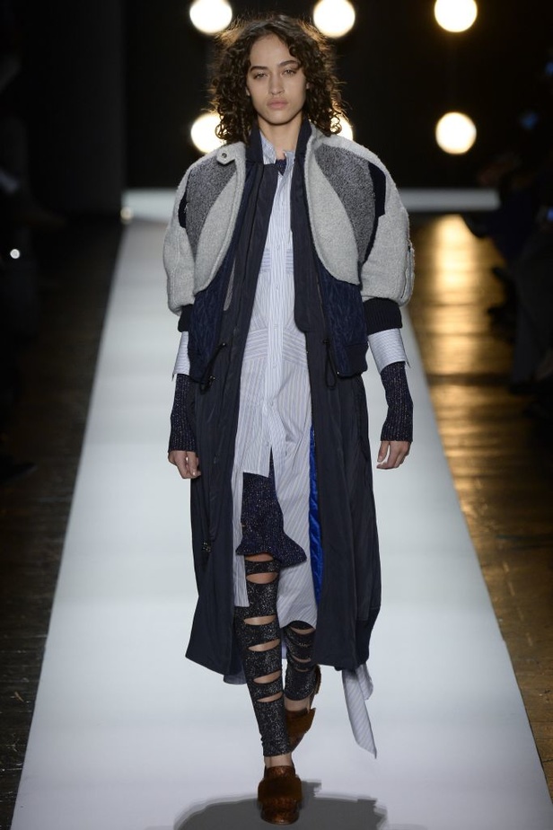 عرض أزياء BCBG للألبسة الجاهزة خريف شتاء 2016