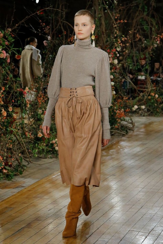 مجموعة أولا جونسون للألبسة الجاهزة لخريف و شتاء 2017-2018