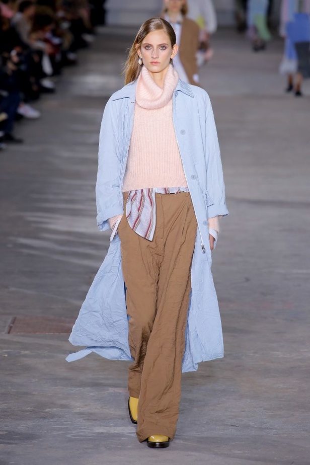 عرض أزياء 3.1 Phillip Lim لخريف وشتاء ٢٠١٨ !