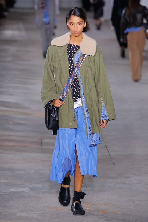 عرض أزياء 3.1 Phillip Lim لخريف وشتاء ٢٠١٨ !