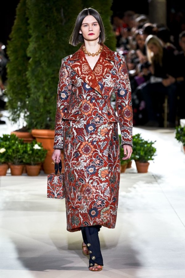 مجموعة Oscar de la Renta لخريف 2019