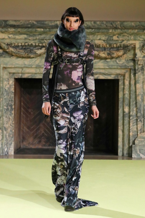 عرض أزياء VERA WANG لخريف وشتاء2020/2021 بنيويورك 