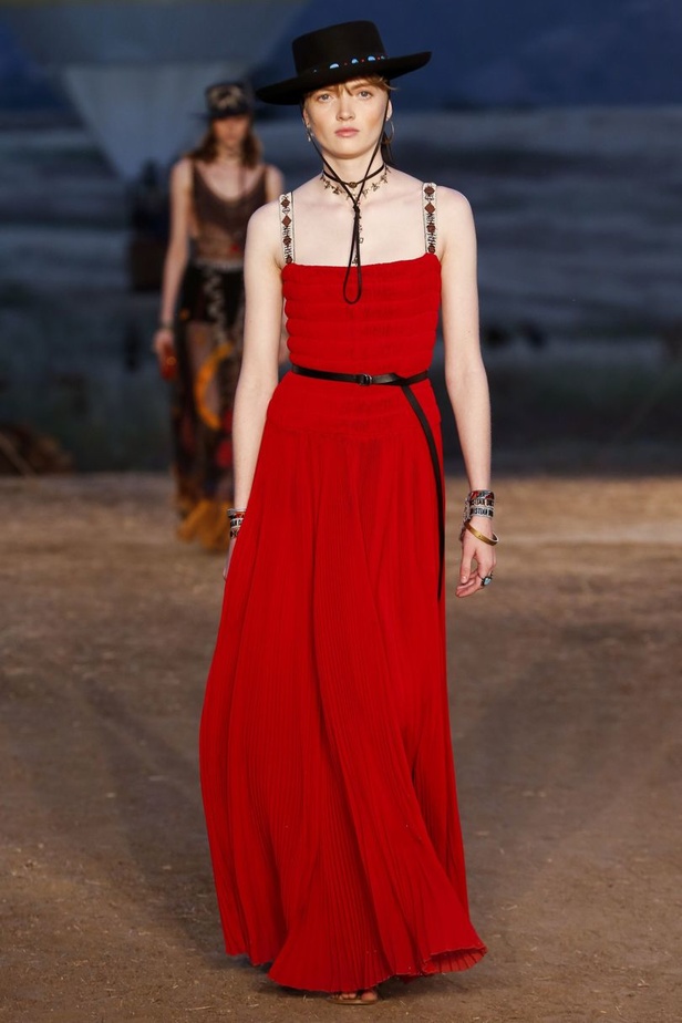 مجموعة ديور كروز 2018