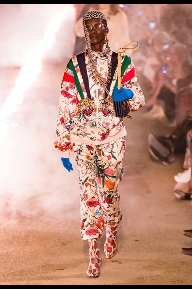 مجموعة Gucci كروز 2019.. مزج بين الأزياء المدنية الرياضية والتصاميم القوطية والدينية