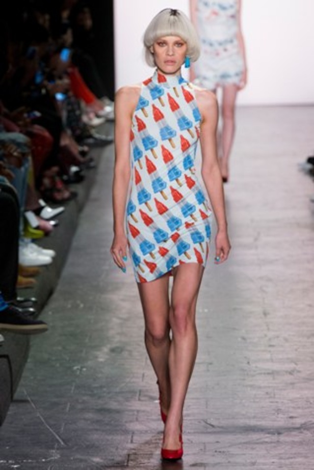 مجموعة Jeremy Scott لربيع وصيف ٢٠١٧ !