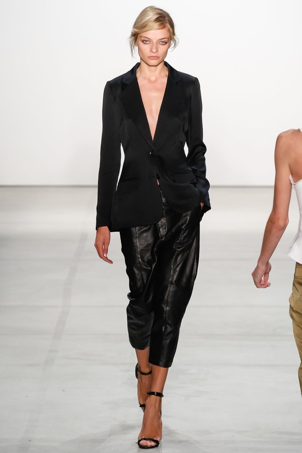 مجموعة ماريسا ويب لموسم ربيع وصيف 2017