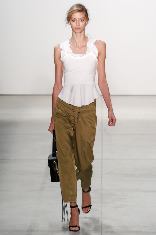 مجموعة ماريسا ويب لموسم ربيع وصيف 2017