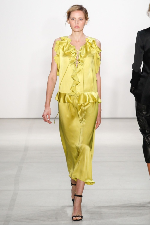 مجموعة ماريسا ويب لموسم ربيع وصيف 2017