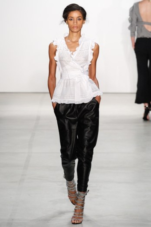 مجموعة ماريسا ويب لموسم ربيع وصيف 2017