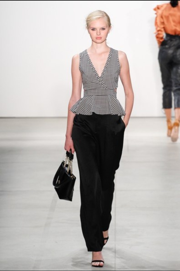 مجموعة ماريسا ويب لموسم ربيع وصيف 2017