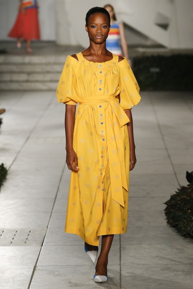 مجموعة كارولينا هيريرا لموسم ربيع وصيف 2018