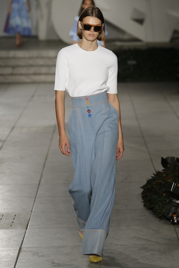 مجموعة كارولينا هيريرا لموسم ربيع وصيف 2018