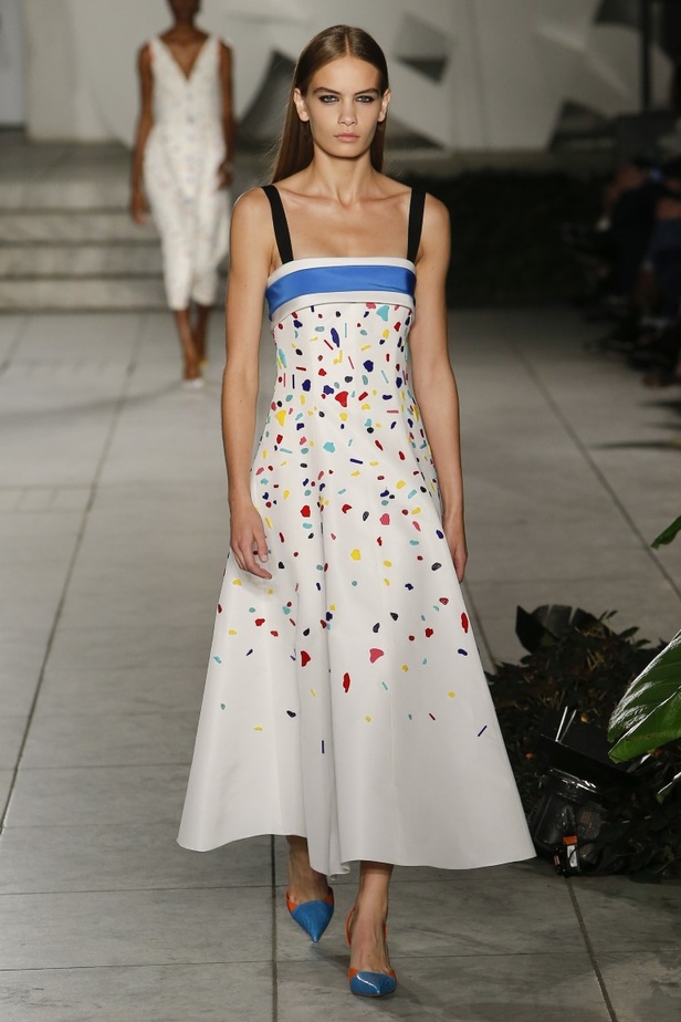 مجموعة كارولينا هيريرا لموسم ربيع وصيف 2018