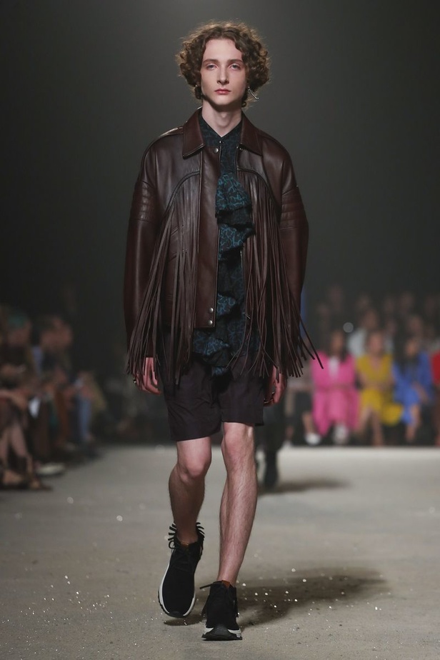 عرض ازياء كوتش لموسم ربيع وصيف 2019