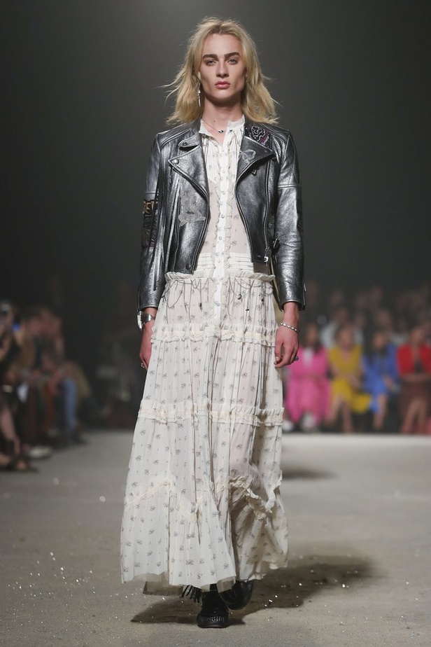 عرض ازياء كوتش لموسم ربيع وصيف 2019