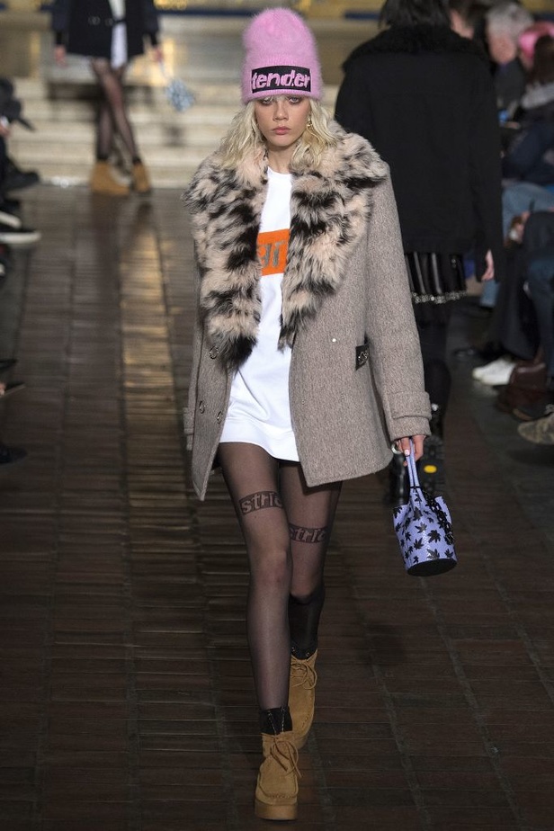 مجموعة الكسندر وانغ للألبسة الجاهزة لخريف وشتاء 2016