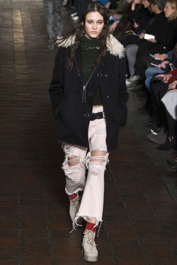 مجموعة الكسندر وانغ للألبسة الجاهزة لخريف وشتاء 2016