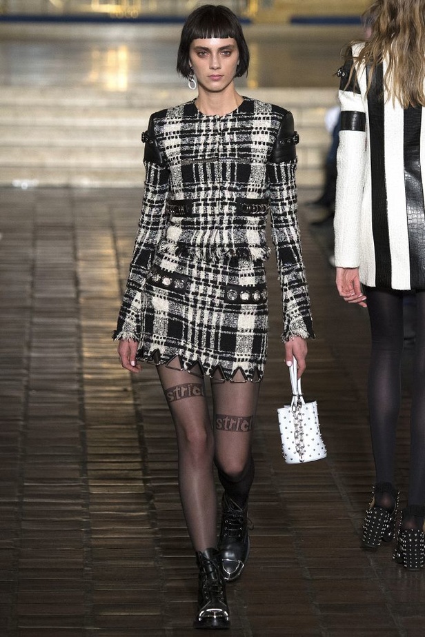 مجموعة الكسندر وانغ للألبسة الجاهزة لخريف وشتاء 2016