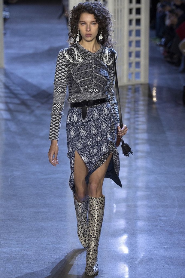 عرض Altuzarra للألبسة الجاهزة خريف شتاء 2016