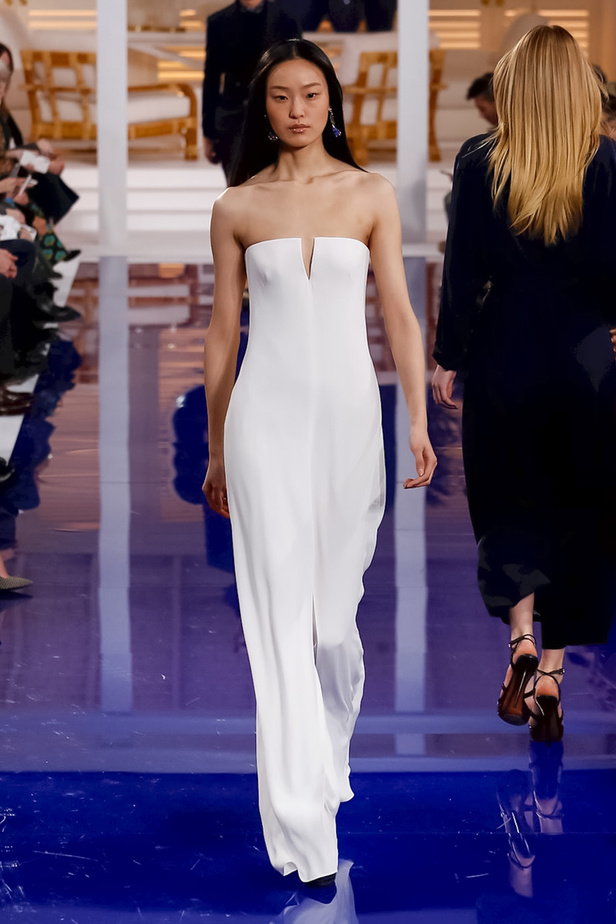 عرض أزياء رالف لورين مباشرة من أسبوع نيويورك للموضة