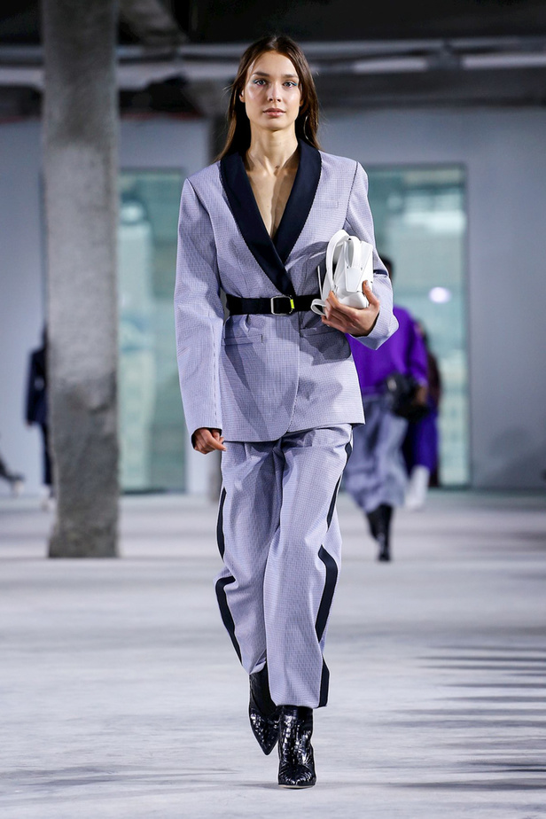 عرض أزياء تيبي لموسم خريف وشتاء 2018