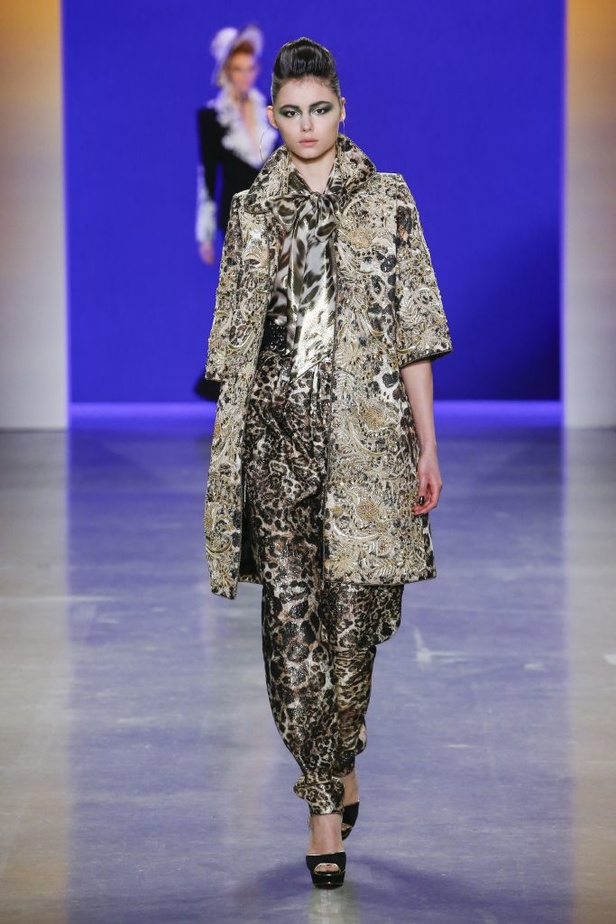 عرض أزياء Naeem Khan لخريف وشتاء ٢٠١٩ !