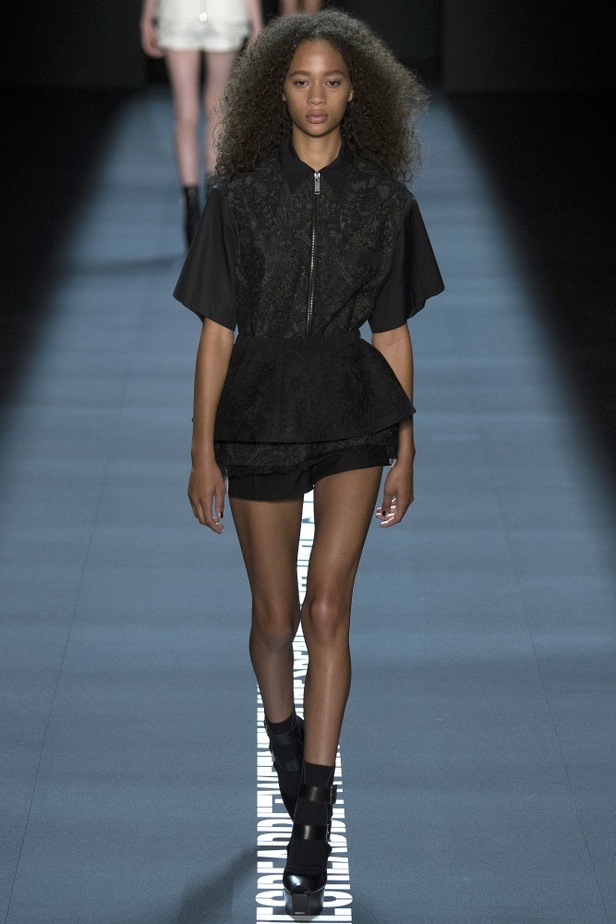 مجموعة فيرا وانغ لربيع وصيف 2017..