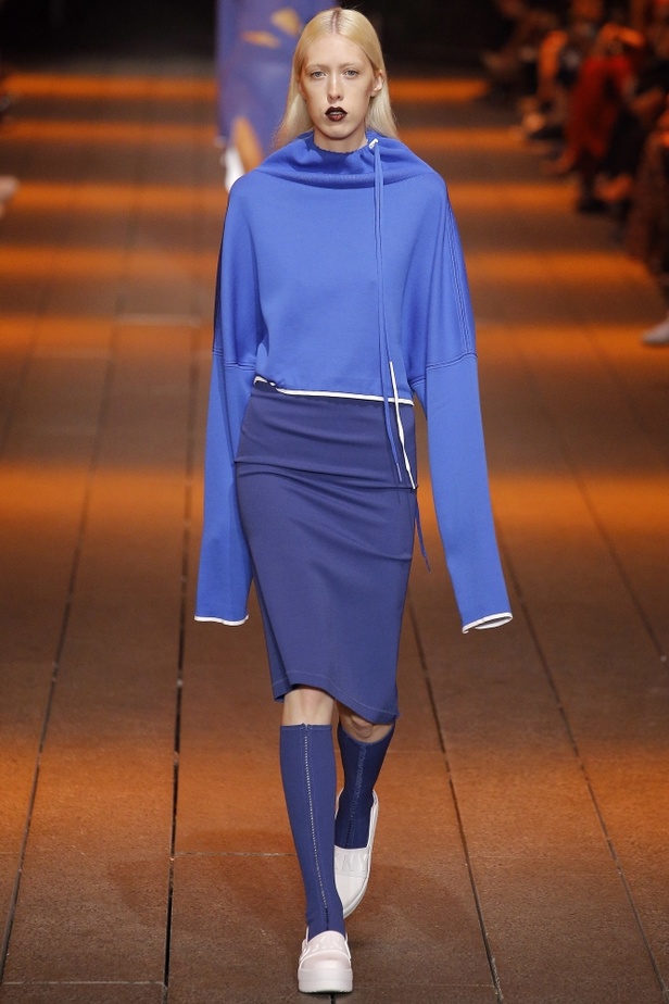 مجموعة DKNY لربيع وصيف 2017..