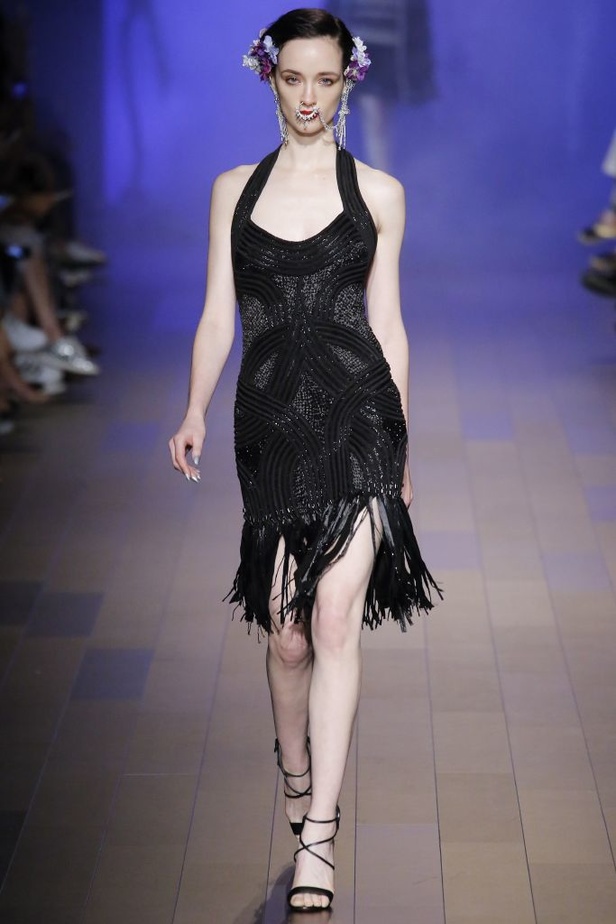 مجموعة نعيم خان Naeem Khan لربيع وصيف 2018