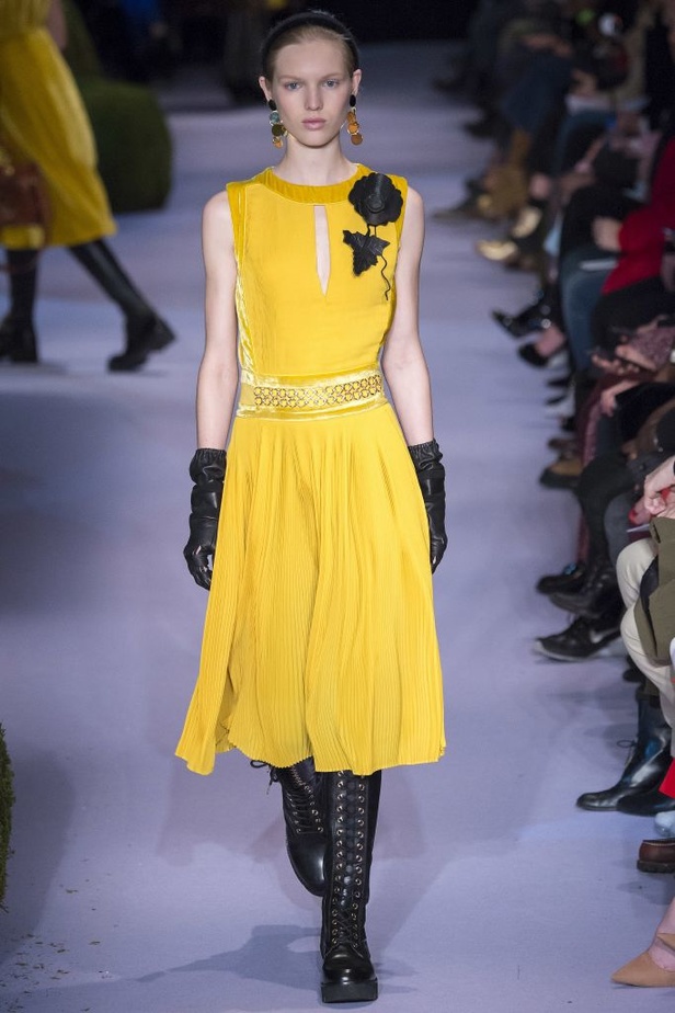 مجموعة دار "التوزارا" للألبسة الجاهزة لخريف و شتاء 2017