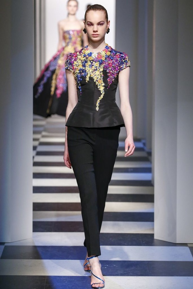 مجموعة اوسكار دي لارنتا لخريف 2017