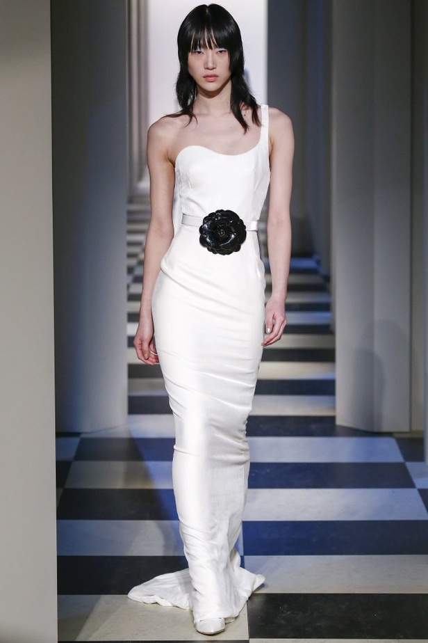 مجموعة اوسكار دي لارنتا لخريف 2017