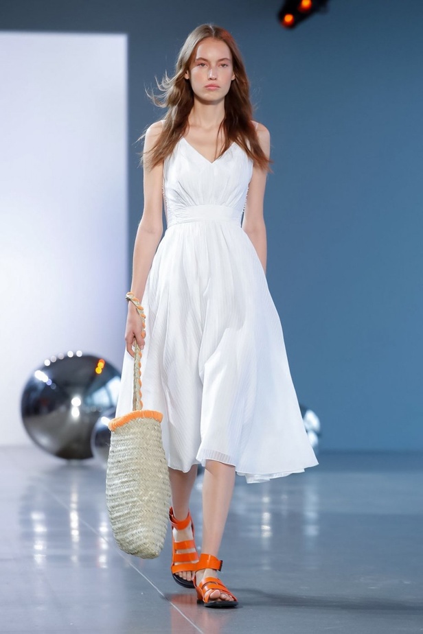 عرض أزياء نون باي نور لموسم ربيع وصيف 2020