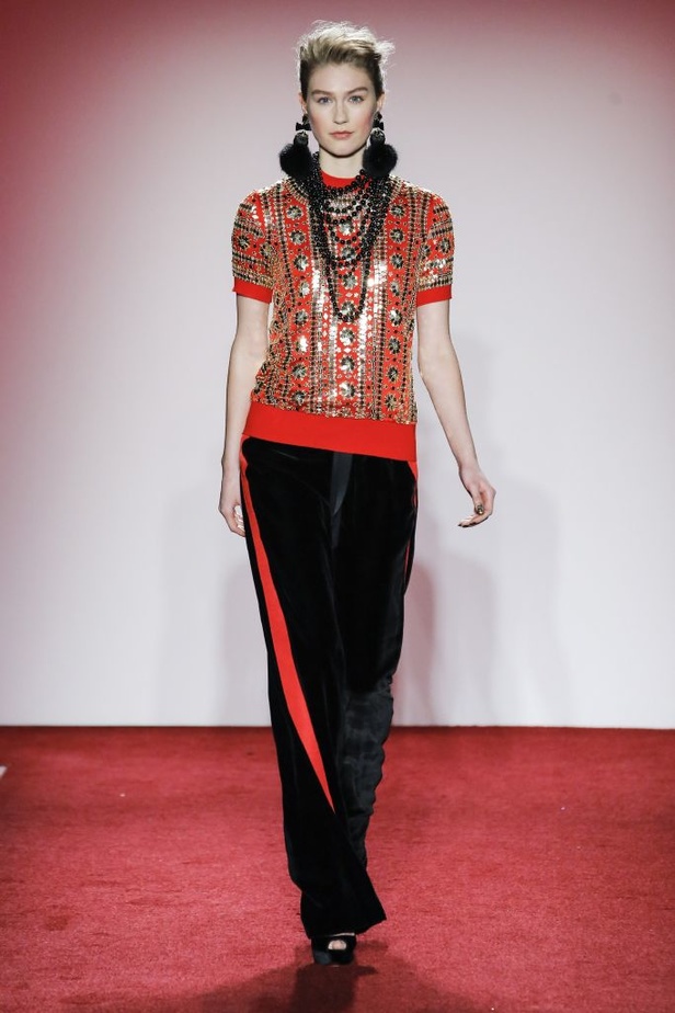 عرض أزياء نعيم خان لخريف وشتاء 2017