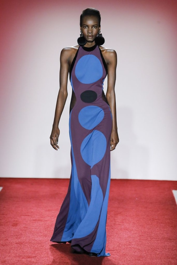 عرض أزياء نعيم خان لخريف وشتاء 2017