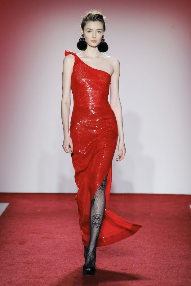 عرض أزياء نعيم خان لخريف وشتاء 2017