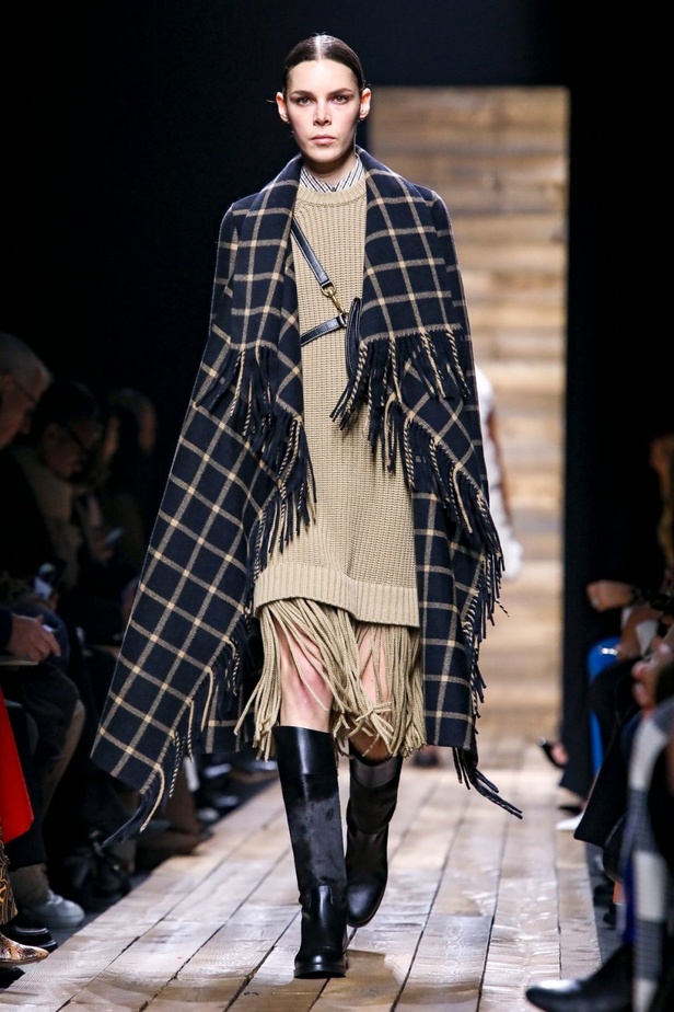  ازياء MICHAEL KORS لخريف وشتاء 2020-2021 خلال اسبوع الموضة في نيويورك 